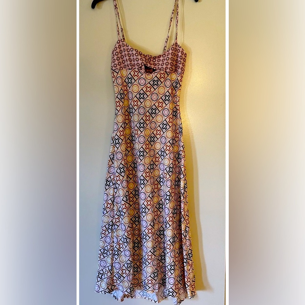 VRG Girl Dress Size 8 New With Tag